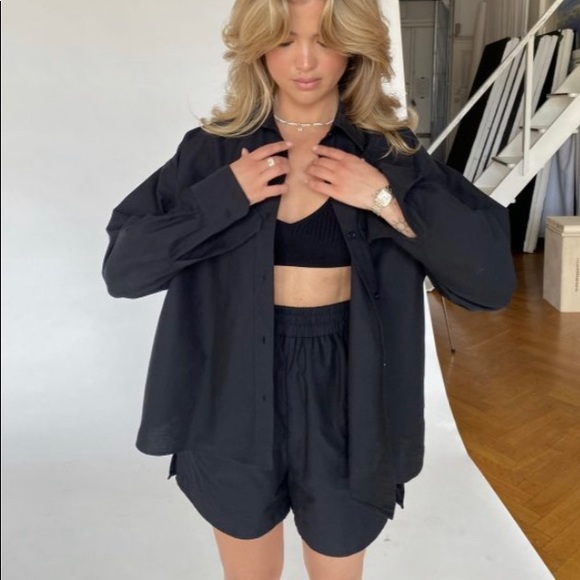 Djerf Avenue Breezy Short Black Size Small - Picture 2 of 5